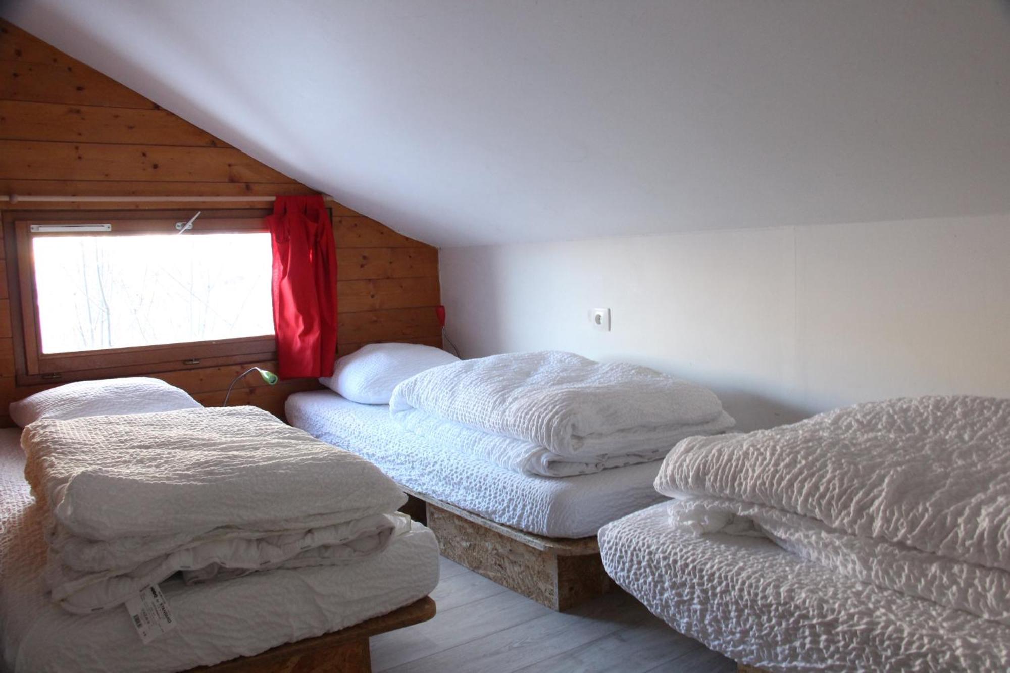 Auberge De Jeunesse Hi La Clusaz Kültér fotó
