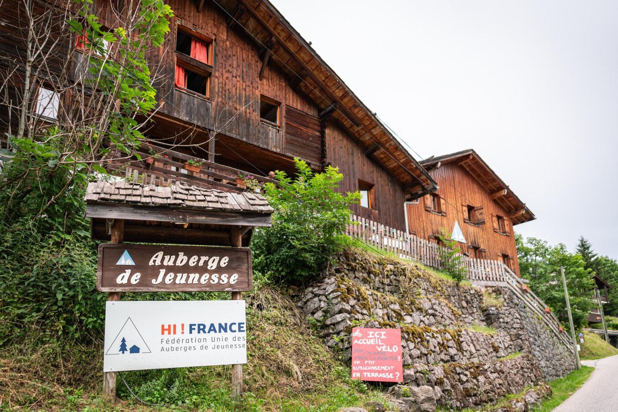 Auberge De Jeunesse Hi La Clusaz Kültér fotó