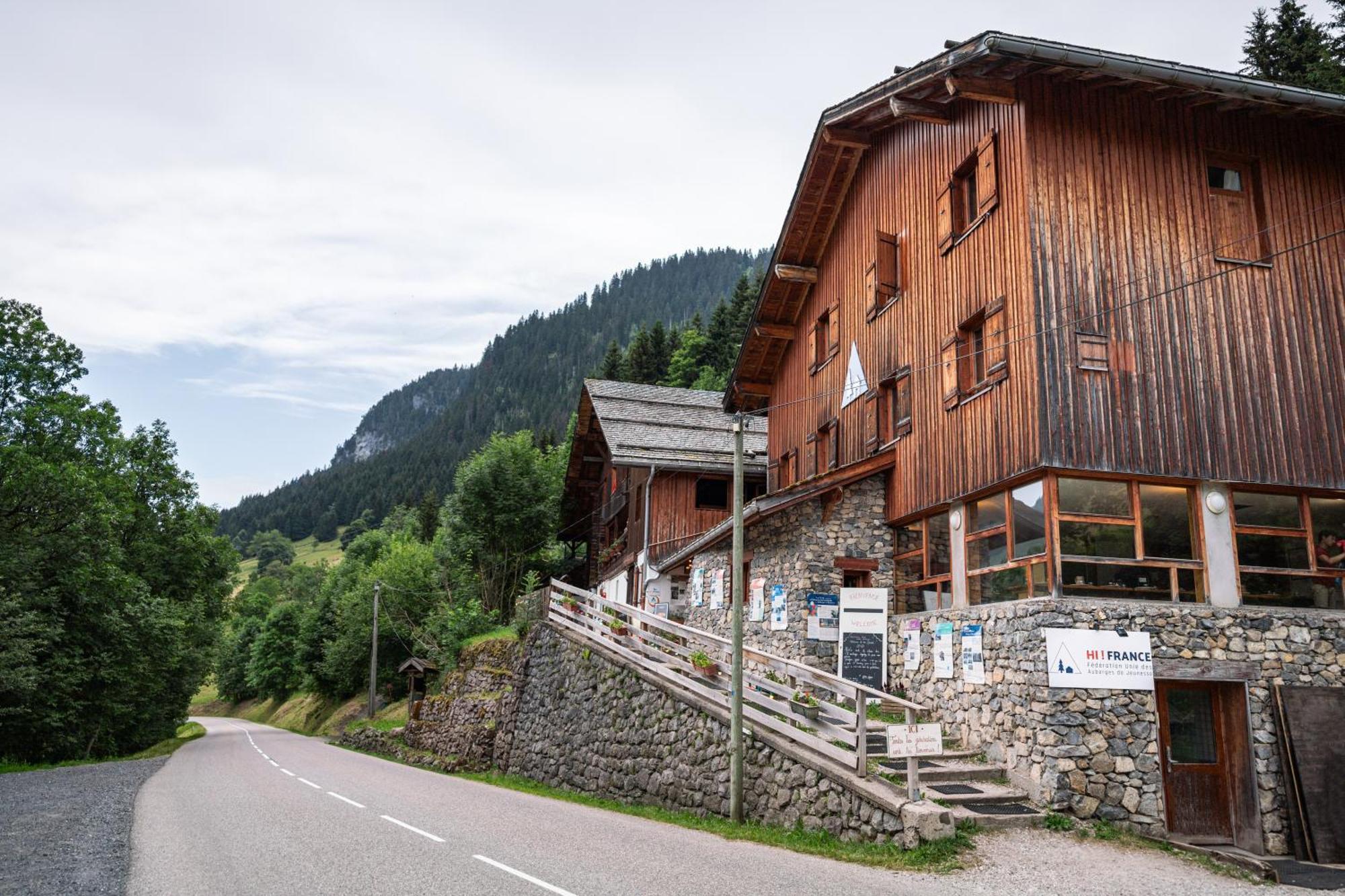 Auberge De Jeunesse Hi La Clusaz Kültér fotó