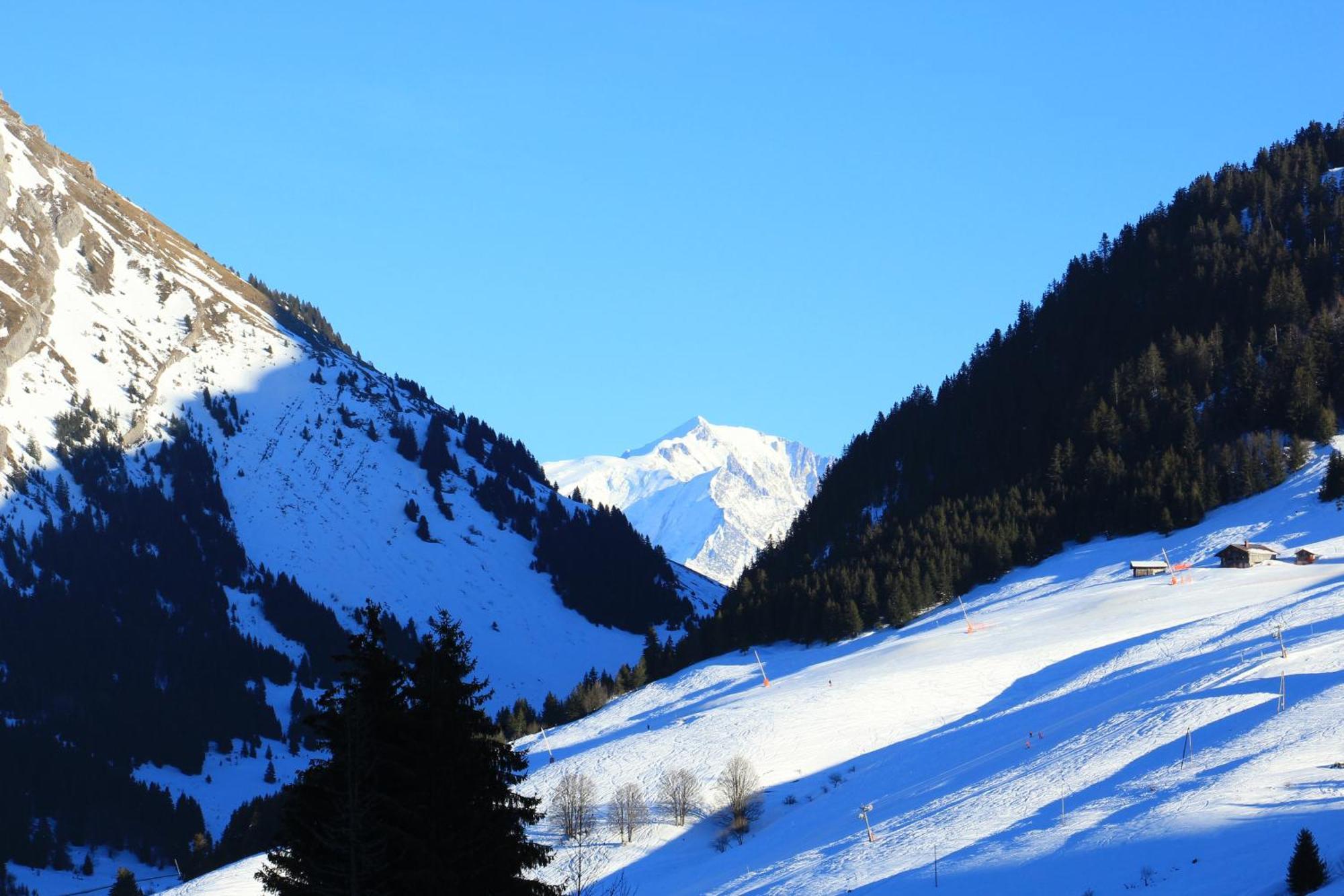 Auberge De Jeunesse Hi La Clusaz Kültér fotó