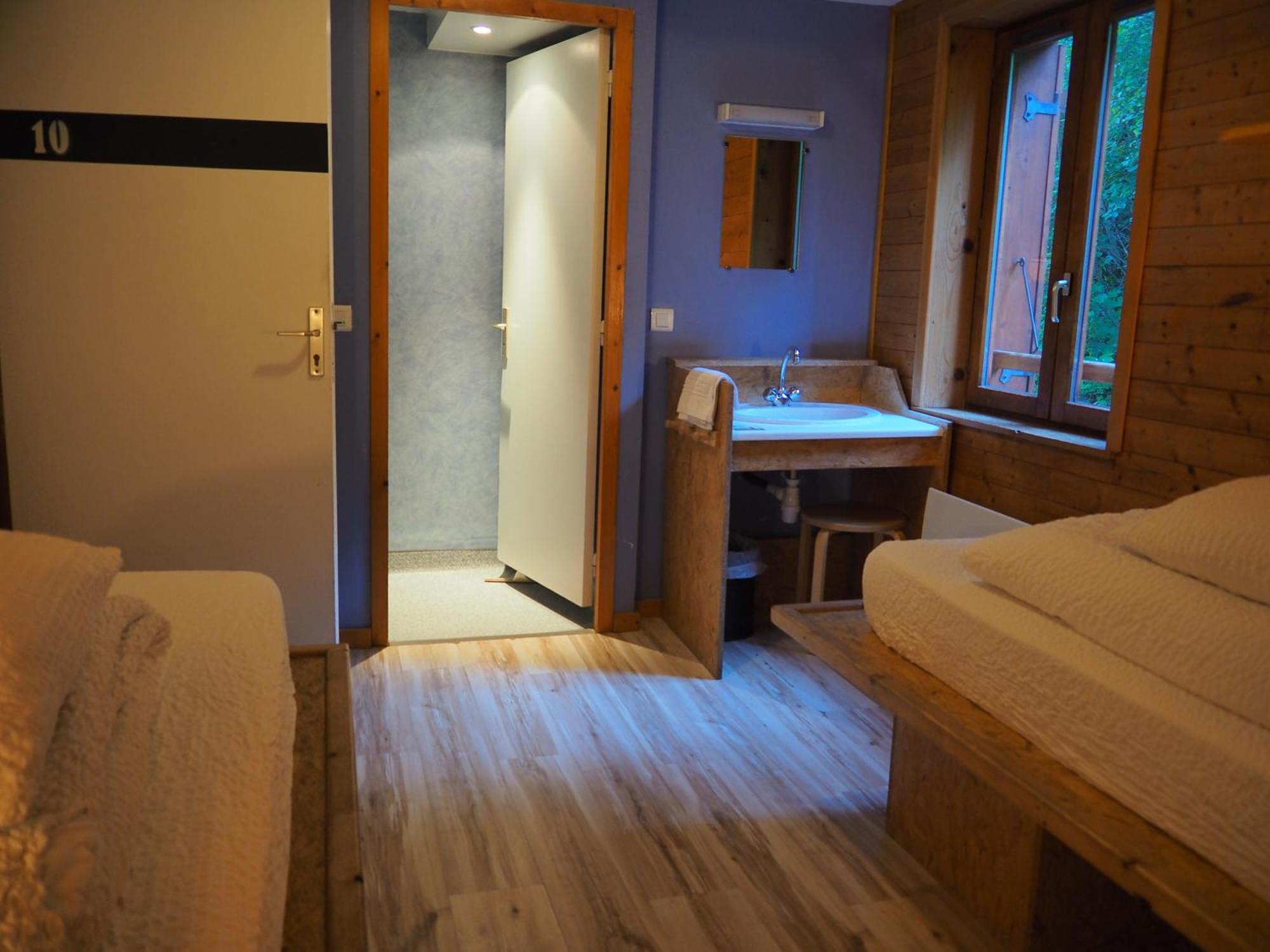Auberge De Jeunesse Hi La Clusaz Kültér fotó